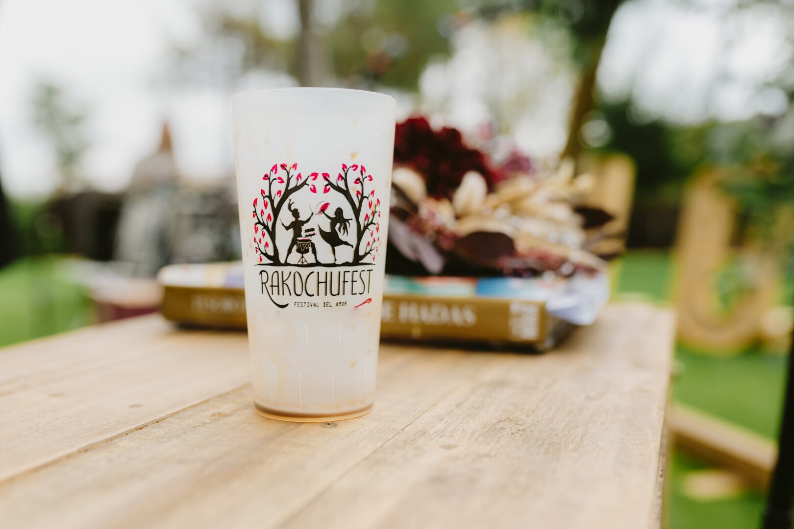 Deskarada_Eventos_organizacion-de-bodas-personalizadas_bodas-originales-e-inmersivas_decoracion-personalizada-para-bodas