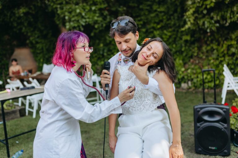 Deskarada-Eventos_organizacion-bodas_musica-para-bodas_Madrid_España_bodas-personalizadas_bodas-originales_organizacion-de-eventos_bodas-teatrales_musica-para-eventos_noda-inmersiva