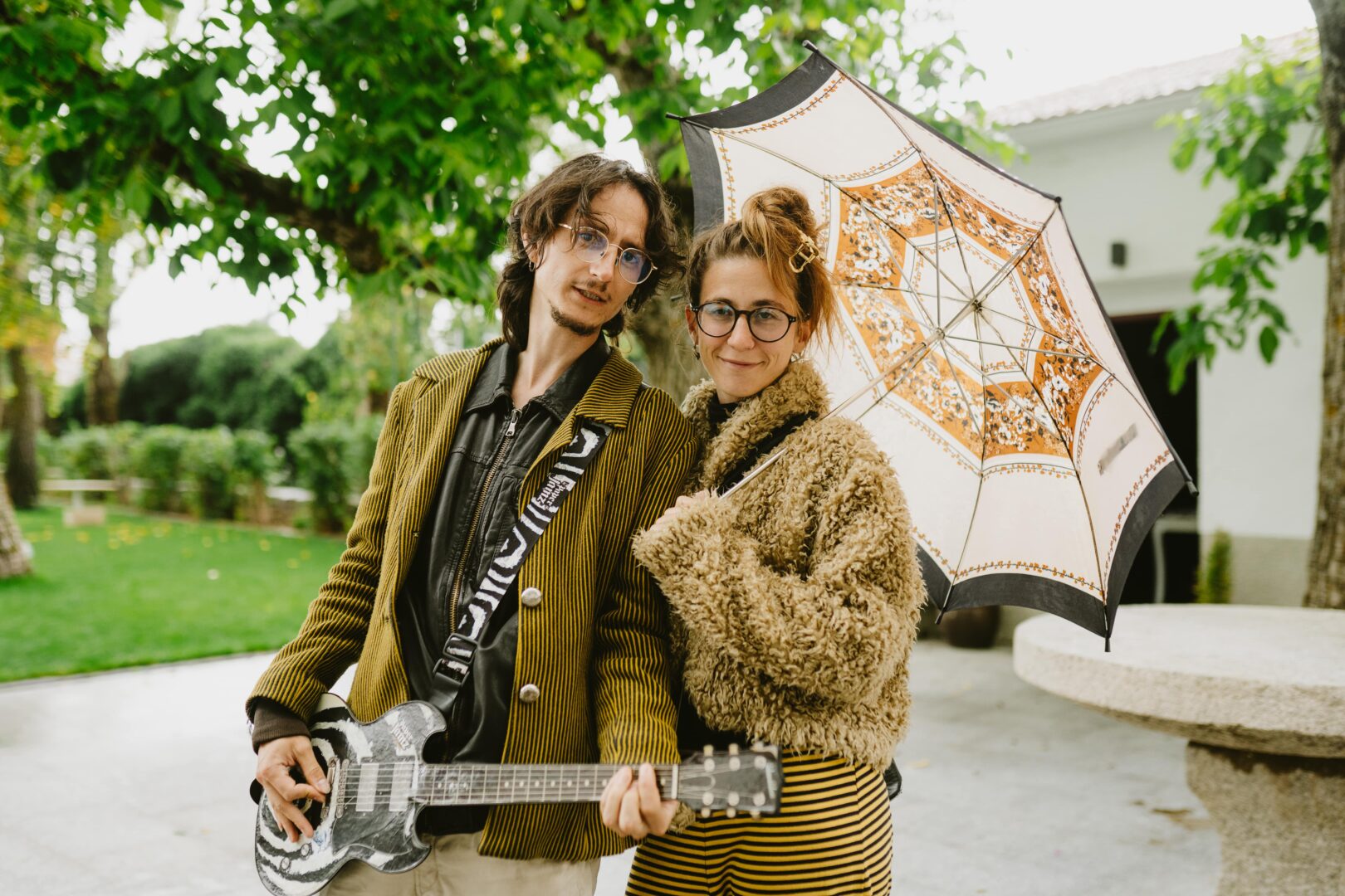 Deskarada-Eventos_organizacion-bodas_musica-para-bodas_Madrid_España_bodas-personalizadas_bodas-originales_organizacion-de-eventos_bodas-teatrales_1